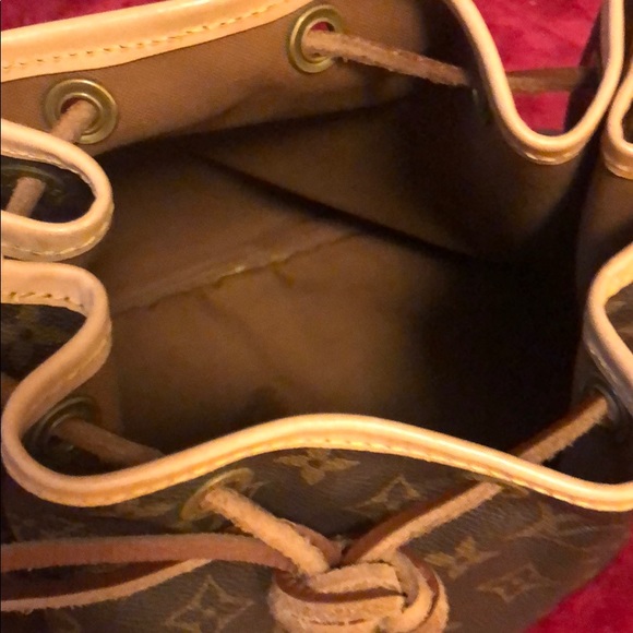 Louis Vuitton bucket bag - Picture 3 of 9